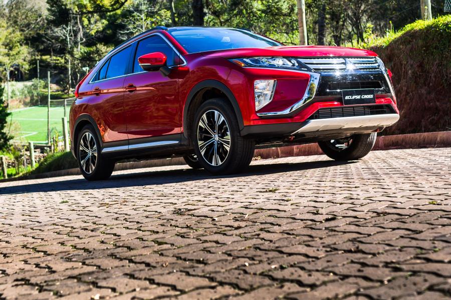  Mitsubishi Eclipse Cross HPE-S 2018 года  (LA) (фото 29 из 40)